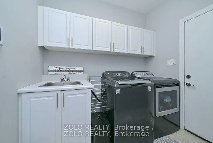 Photo 9 of 69 Walker Boulevard, New Tecumseth, Alliston — HOMEH
