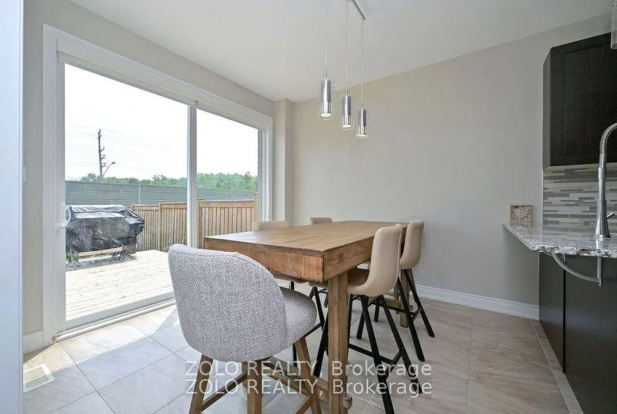 Photo 14 of 69 Walker Boulevard, New Tecumseth, Alliston — HOMEH