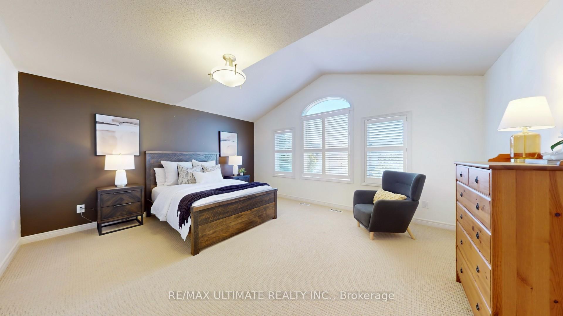 Photo 24 of 7013 Lessard Lane, Mississauga, Meadowvale Village — HOMEH