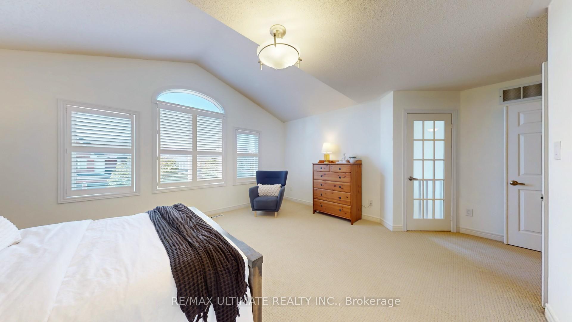 Photo 26 of 7013 Lessard Lane, Mississauga, Meadowvale Village — HOMEH