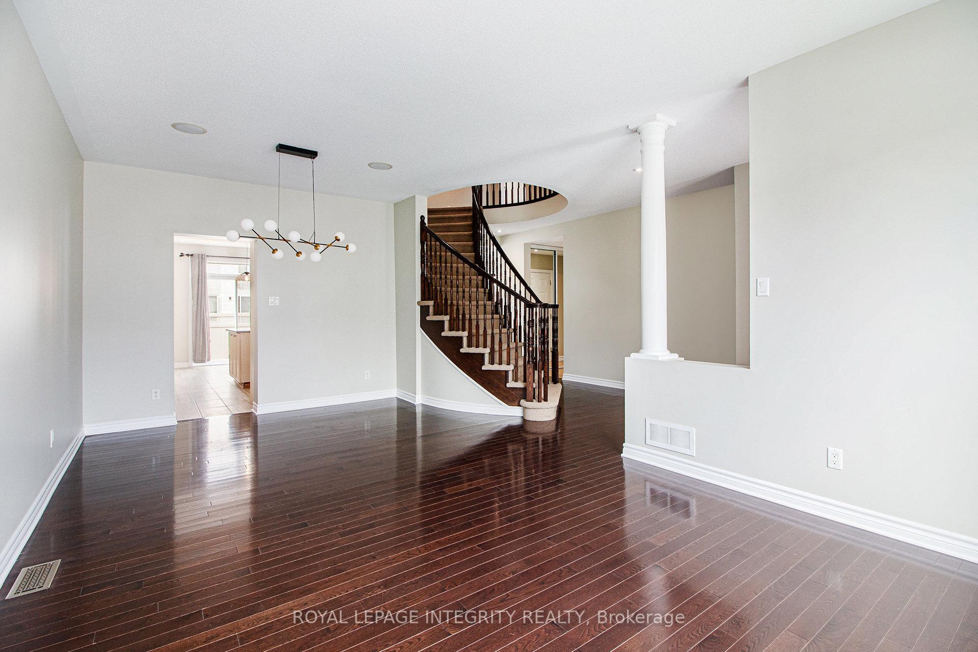 Photo 8 of 324 Branthaven Street, Ottawa, Avalon East — HOMEH