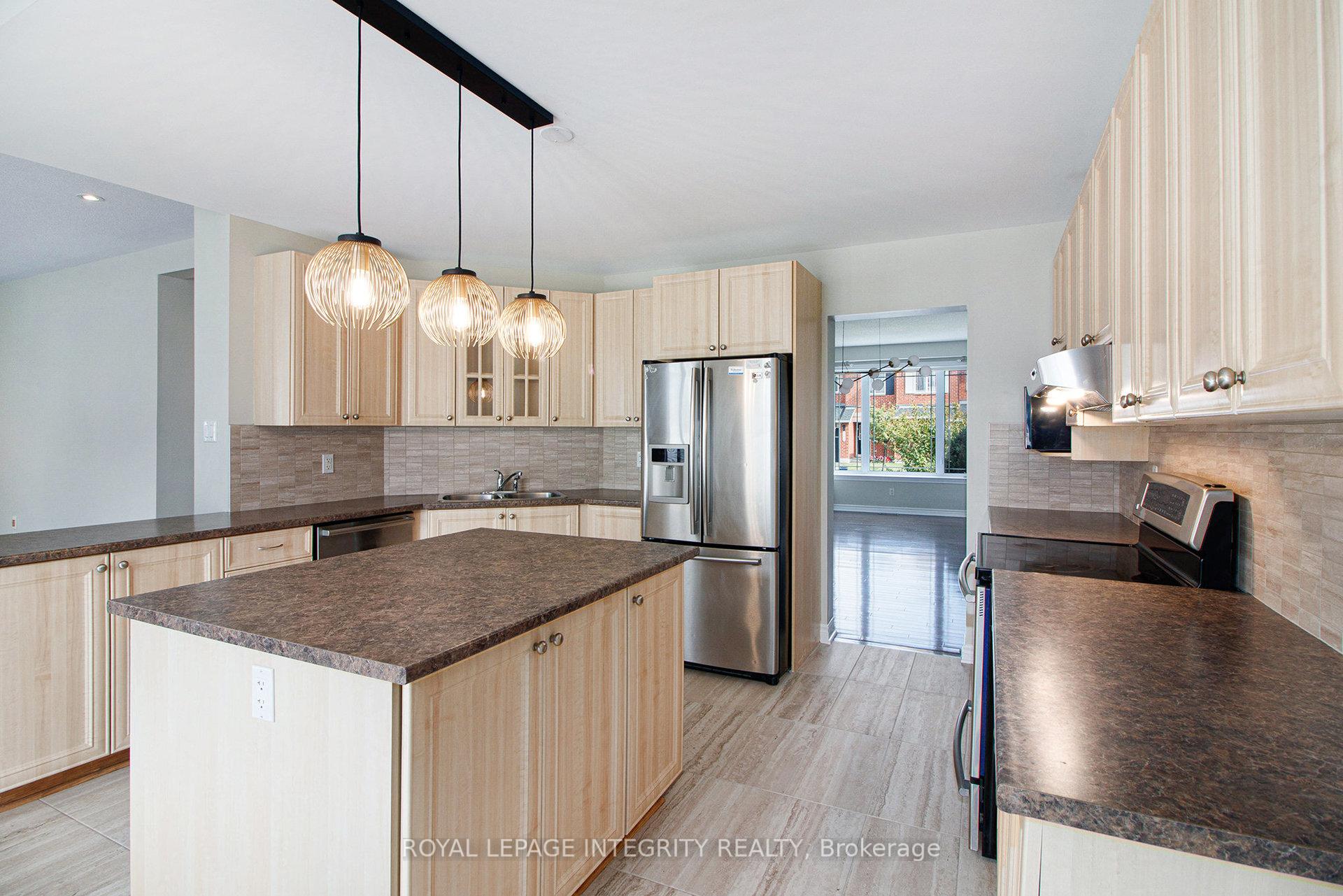 Photo 16 of 324 Branthaven Street, Ottawa, Avalon East — HOMEH