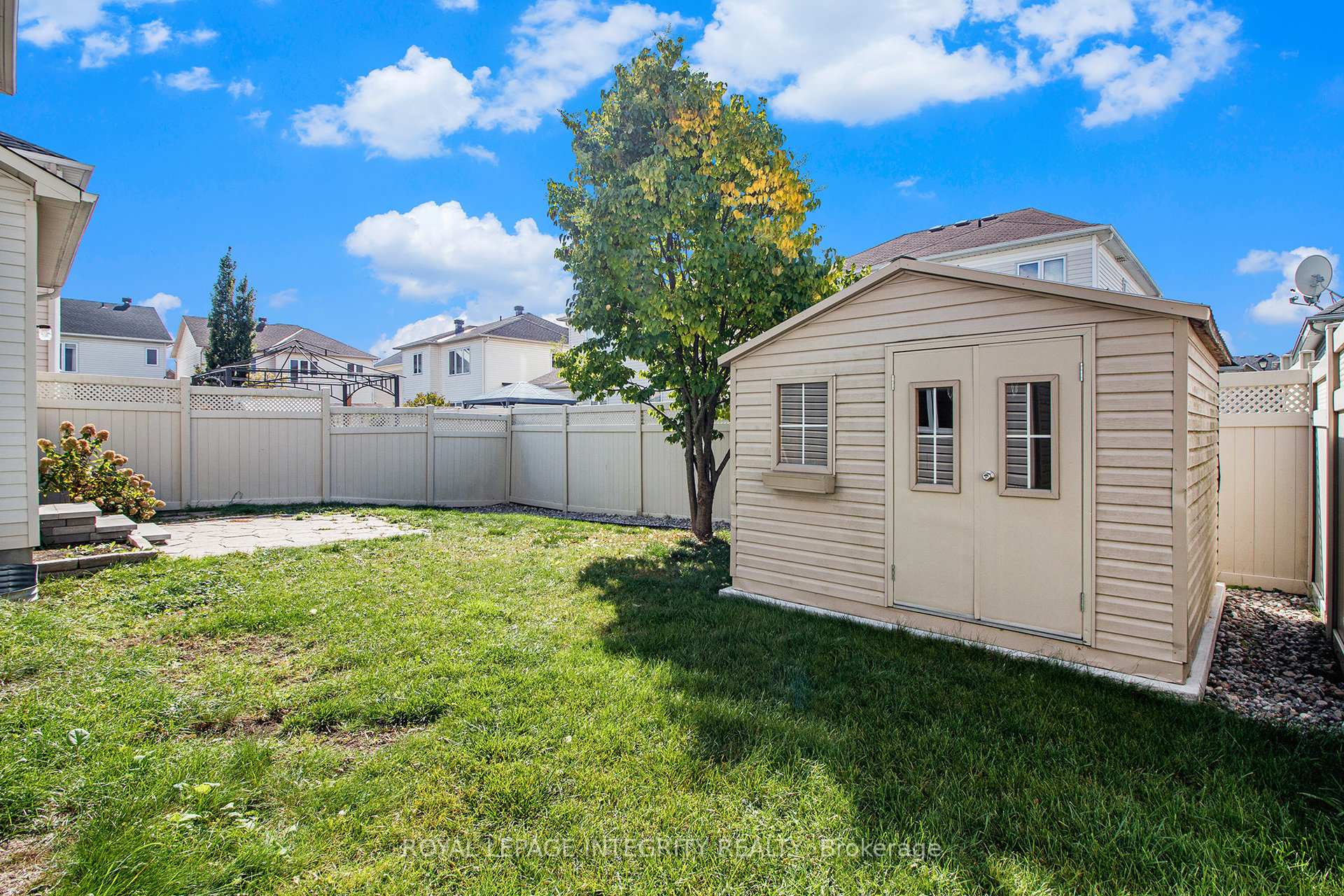 Photo 33 of 324 Branthaven Street, Ottawa, Avalon East — HOMEH