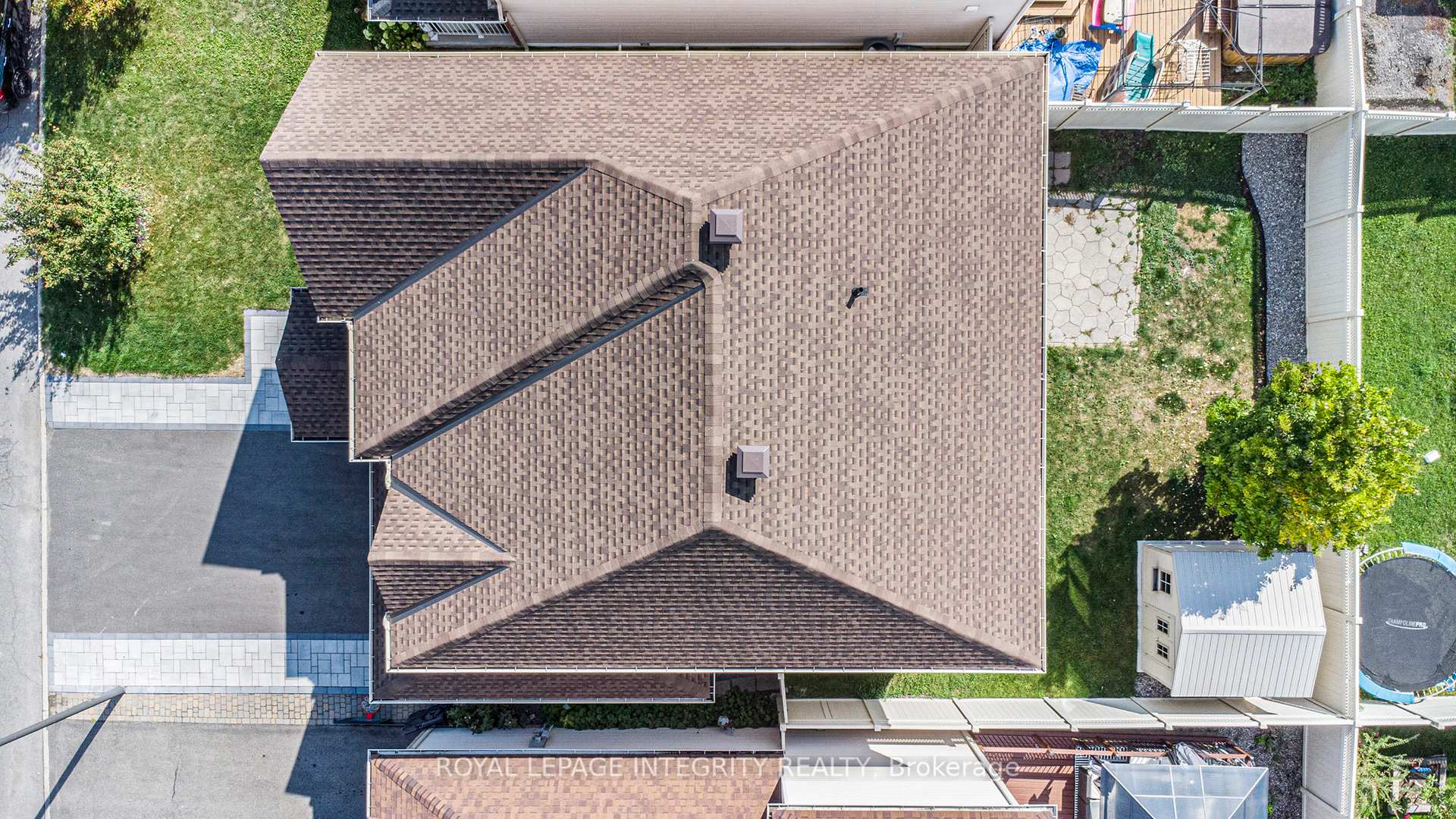 Photo 35 of 324 Branthaven Street, Ottawa, Avalon East — HOMEH