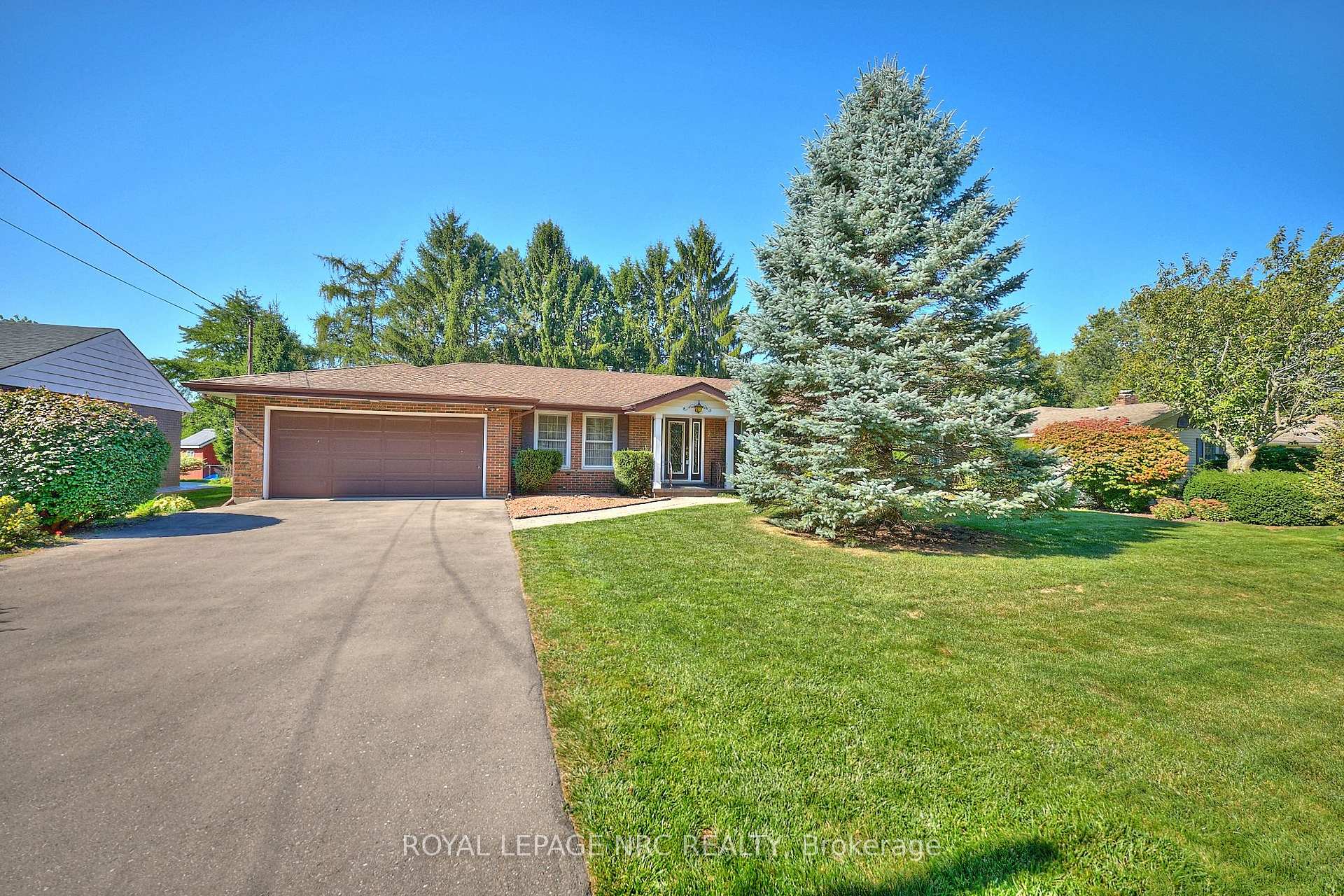 Photo 3 of 125 Daleview Drive, Pelham, Fonthill — HOMEH
