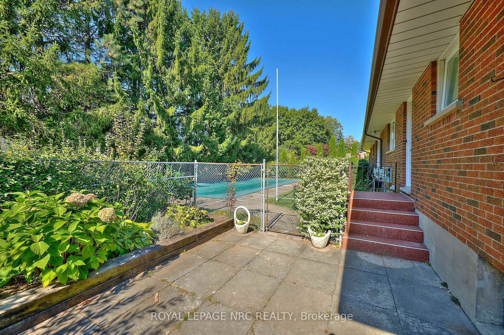 Photo 14 of 125 Daleview Drive, Pelham, Fonthill — HOMEH