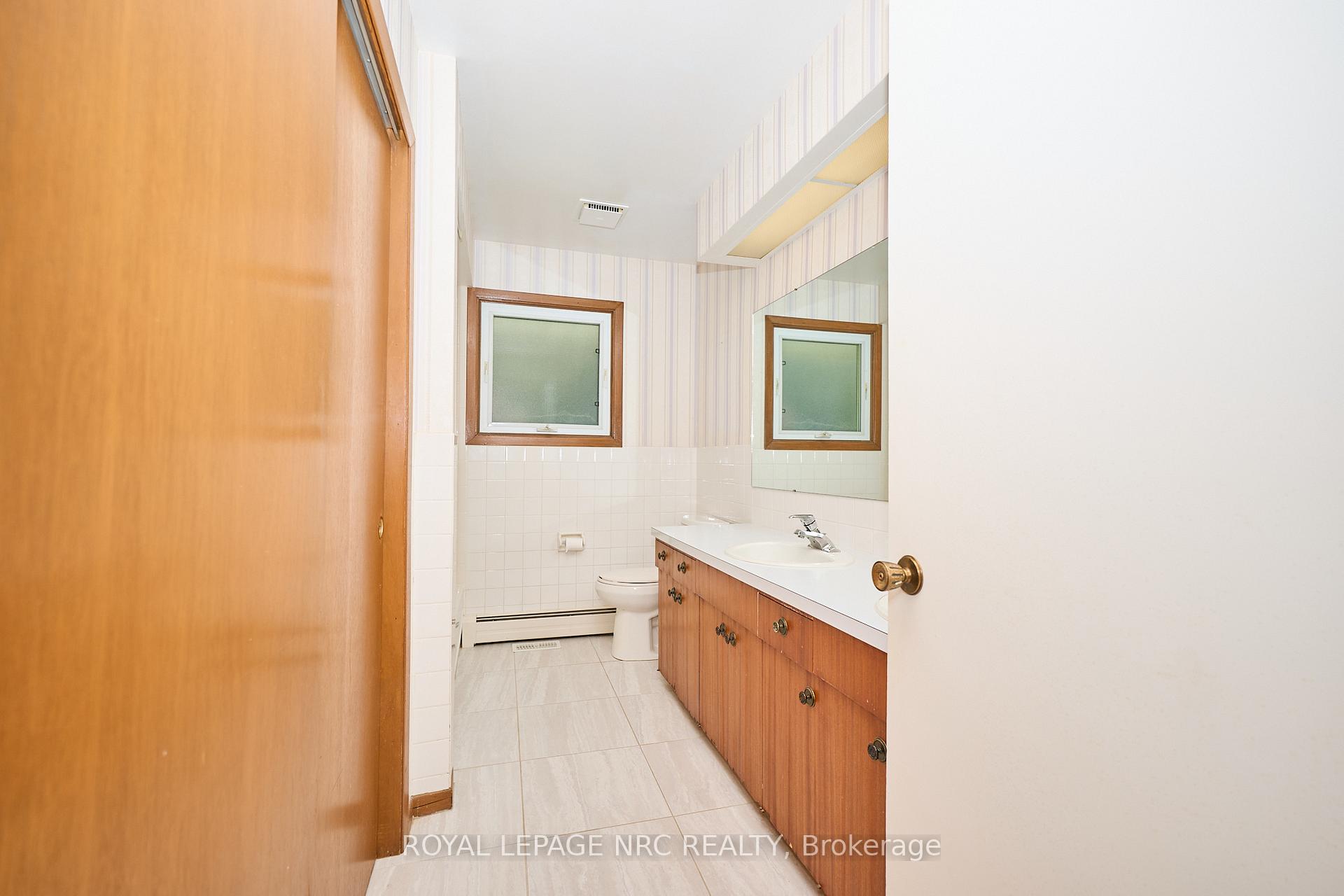 Photo 33 of 125 Daleview Drive, Pelham, Fonthill — HOMEH
