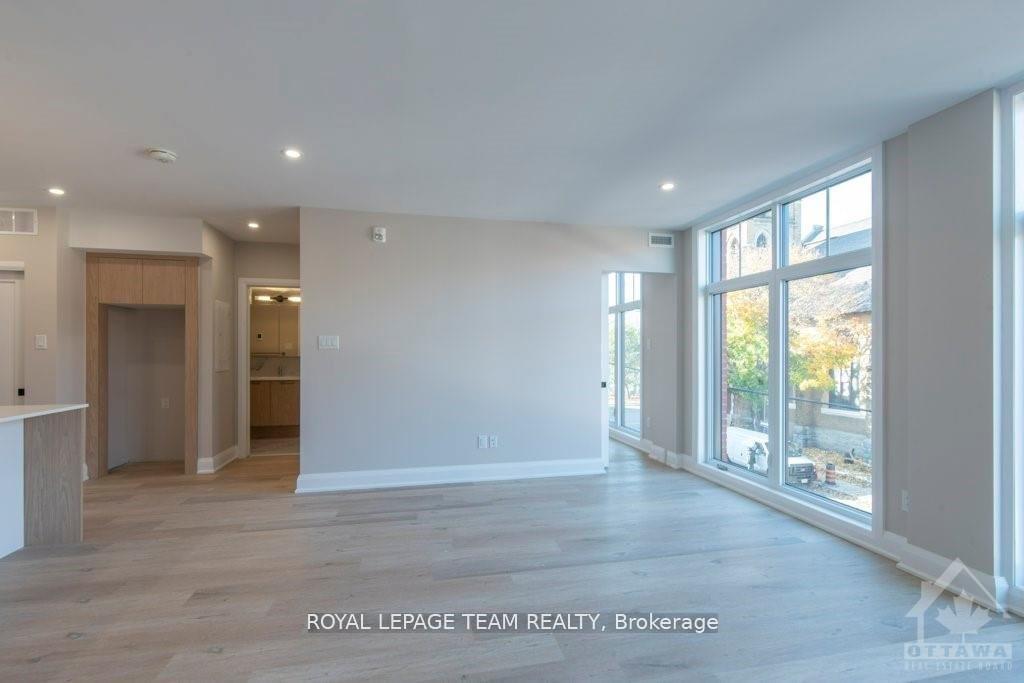 Photo 4 of Unit 3, 58 Florence Street, Ottawa, Ottawa Centre — HOMEH