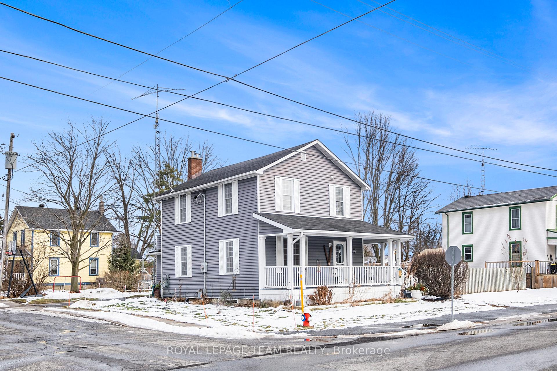 Photo 2 of 535 Albert Street, North Dundas, Winchester — HOMEH