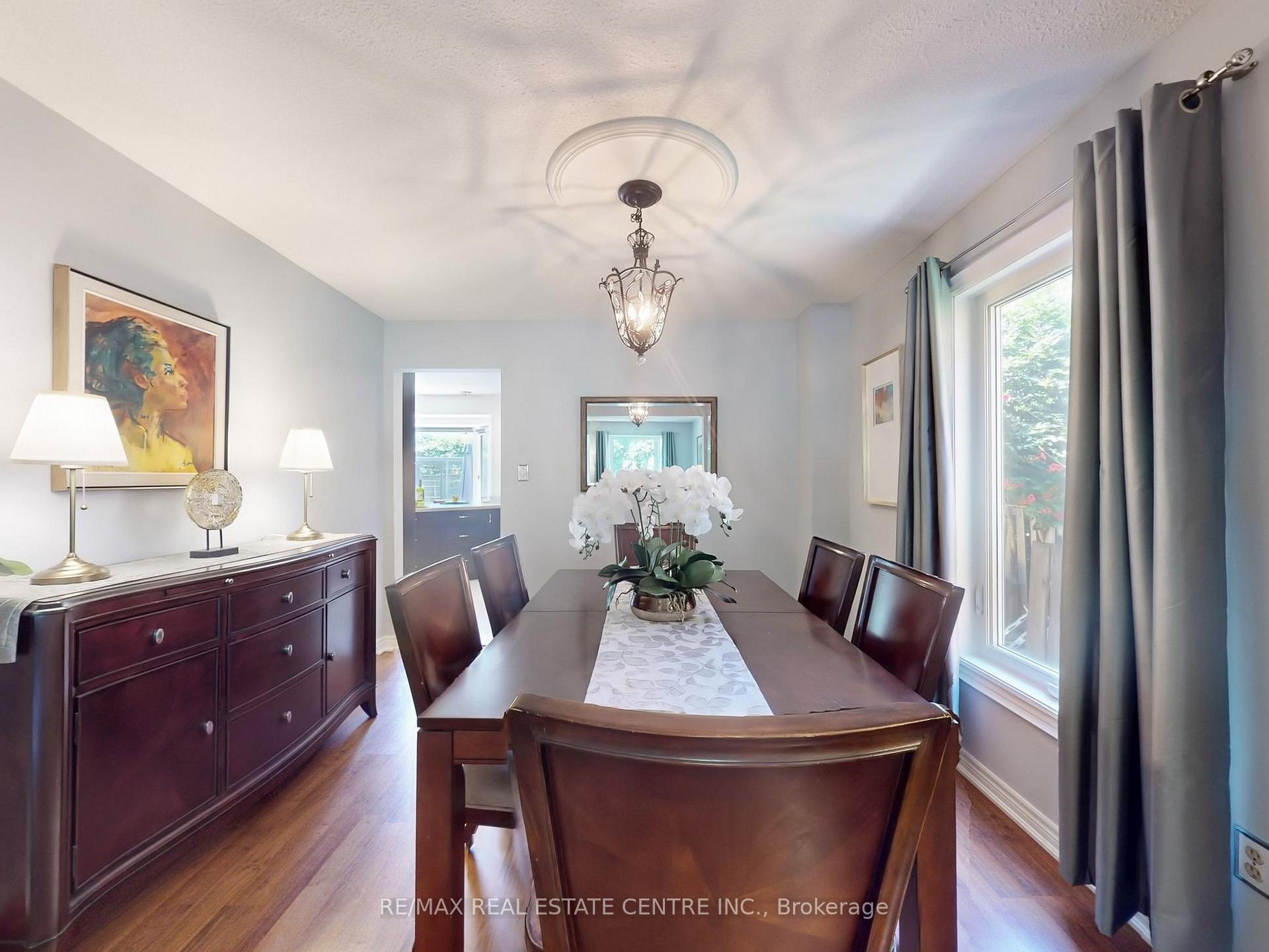 Photo 11 of 4026 Renfrew Crescent, Mississauga, Erin Mills — HOMEH