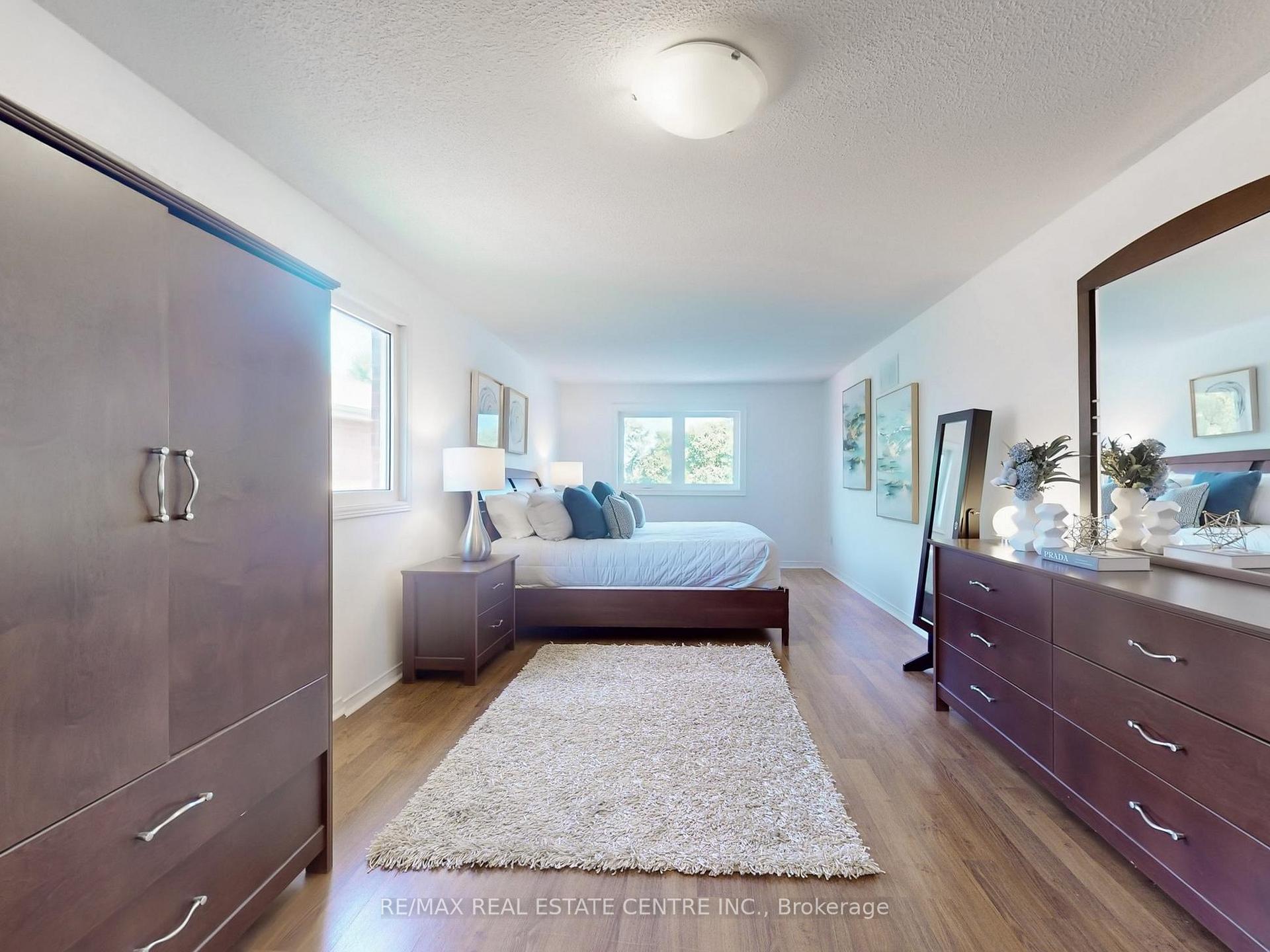 Photo 25 of 4026 Renfrew Crescent, Mississauga, Erin Mills — HOMEH
