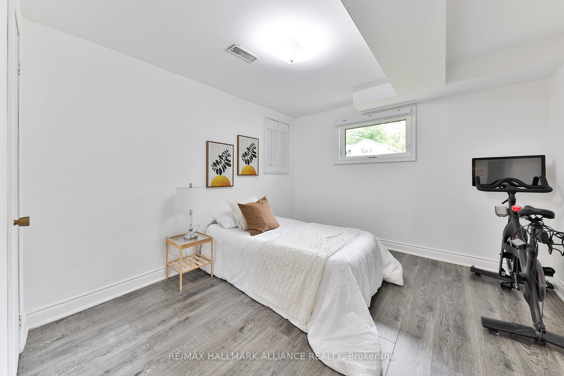 Photo 30 of 495 Brookmill Road, Oakville, Ford — HOMEH