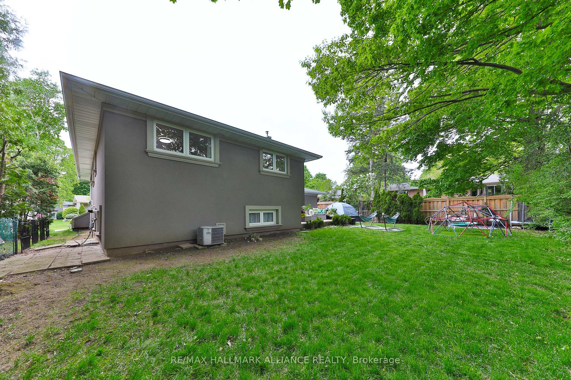 Photo 34 of 495 Brookmill Road, Oakville, Ford — HOMEH
