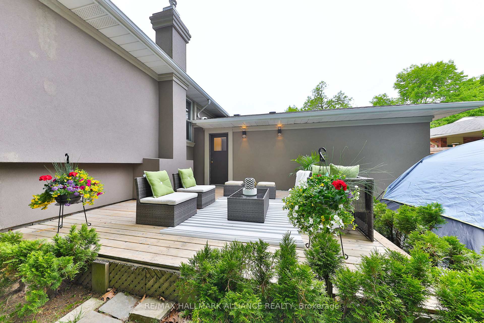 Photo 35 of 495 Brookmill Road, Oakville, Ford — HOMEH