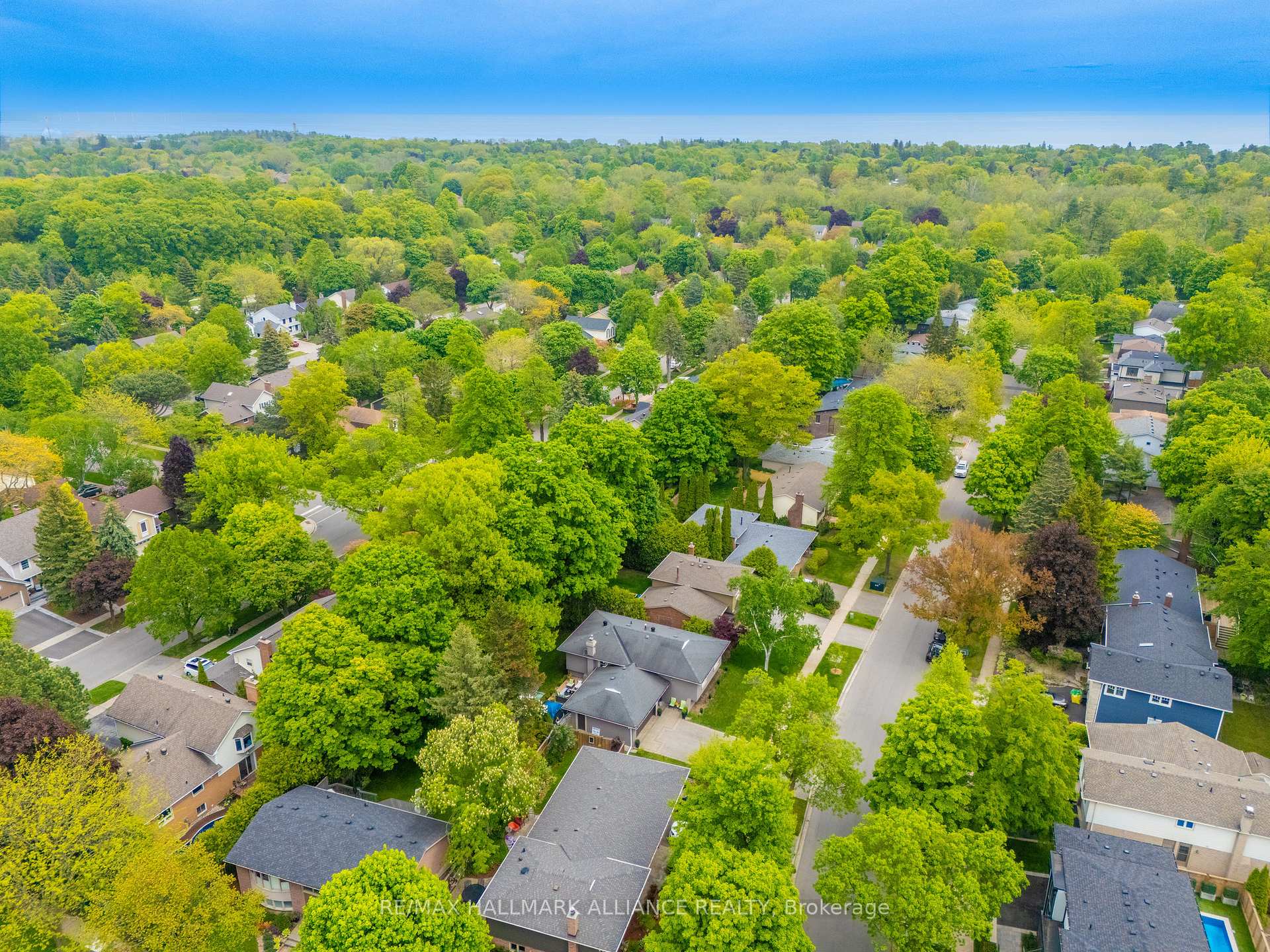 Photo 37 of 495 Brookmill Road, Oakville, Ford — HOMEH