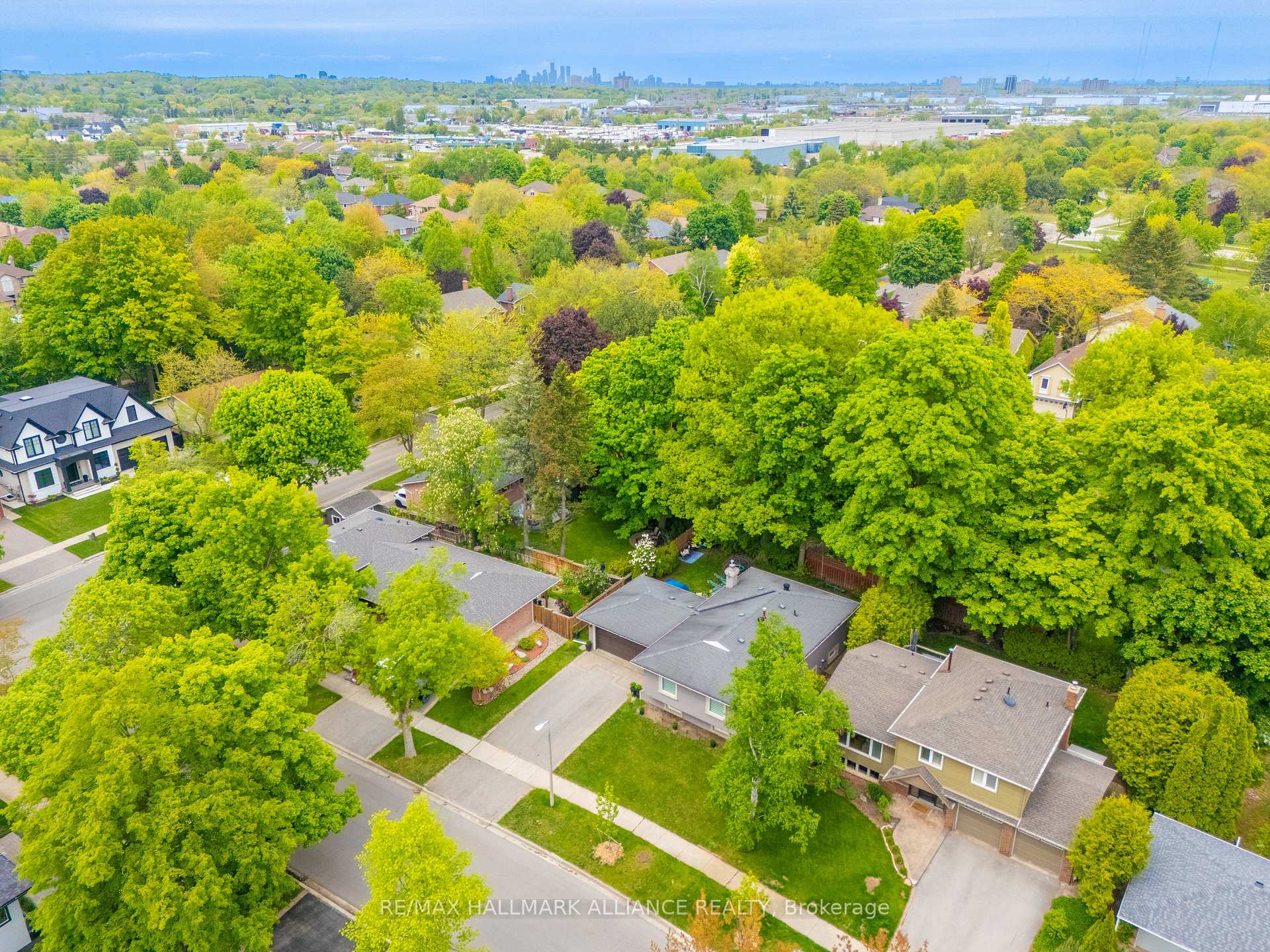 Photo 38 of 495 Brookmill Road, Oakville, Ford — HOMEH