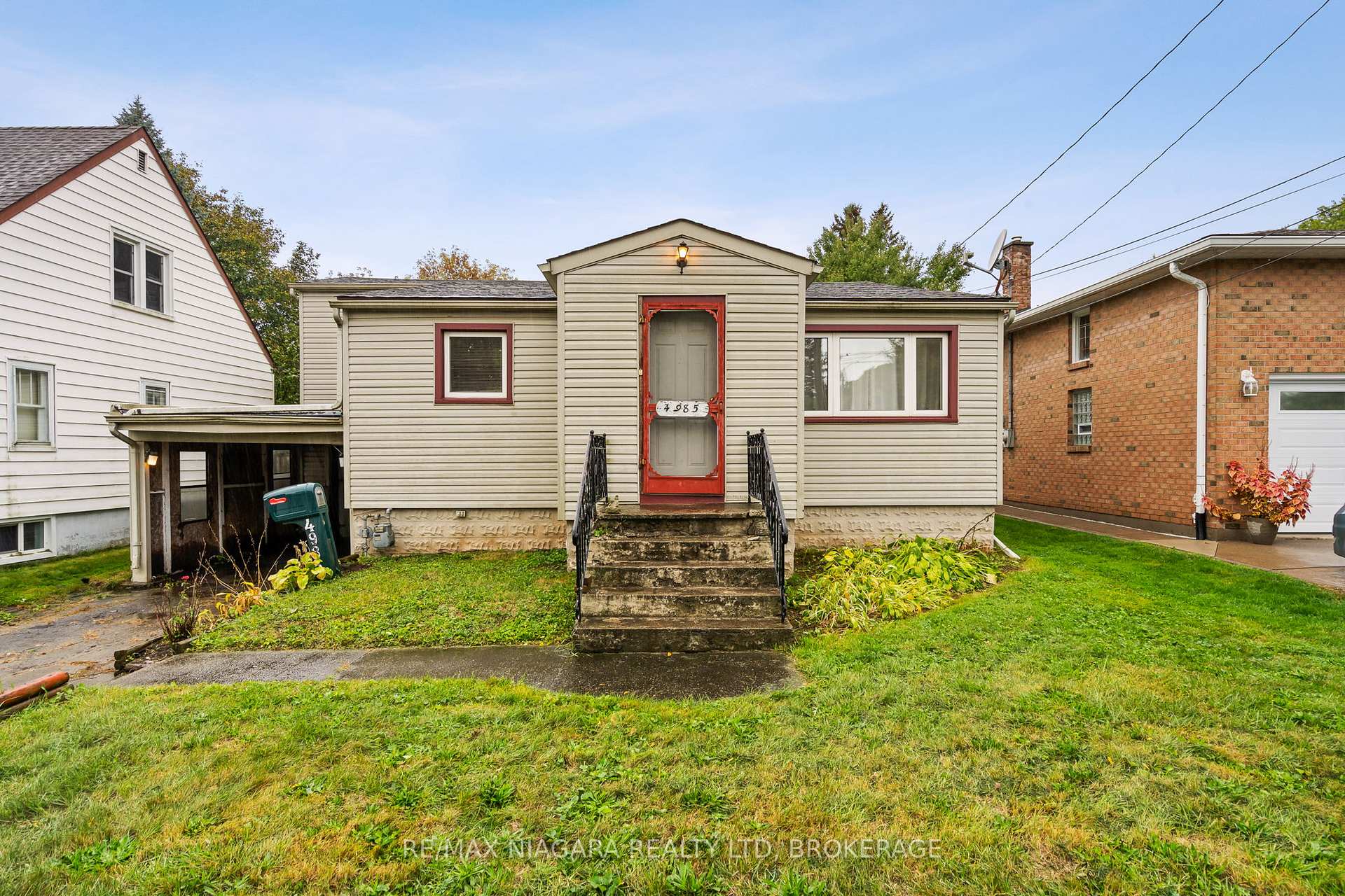Front of 4985 Kingston Avenue