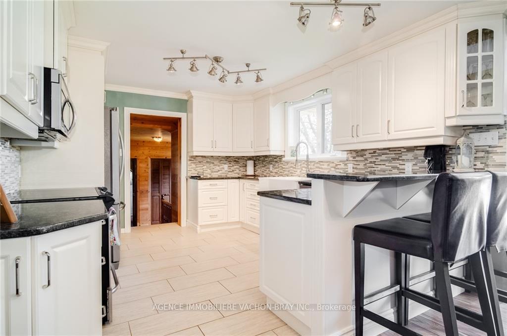 Photo 7 of 21410 County Rd 10, North Glengarry, North Glengarry (Lochiel) Twp — HOMEH