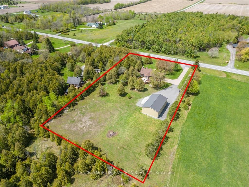 Photo 12 of 21410 County Rd 10, North Glengarry, North Glengarry (Lochiel) Twp — HOMEH