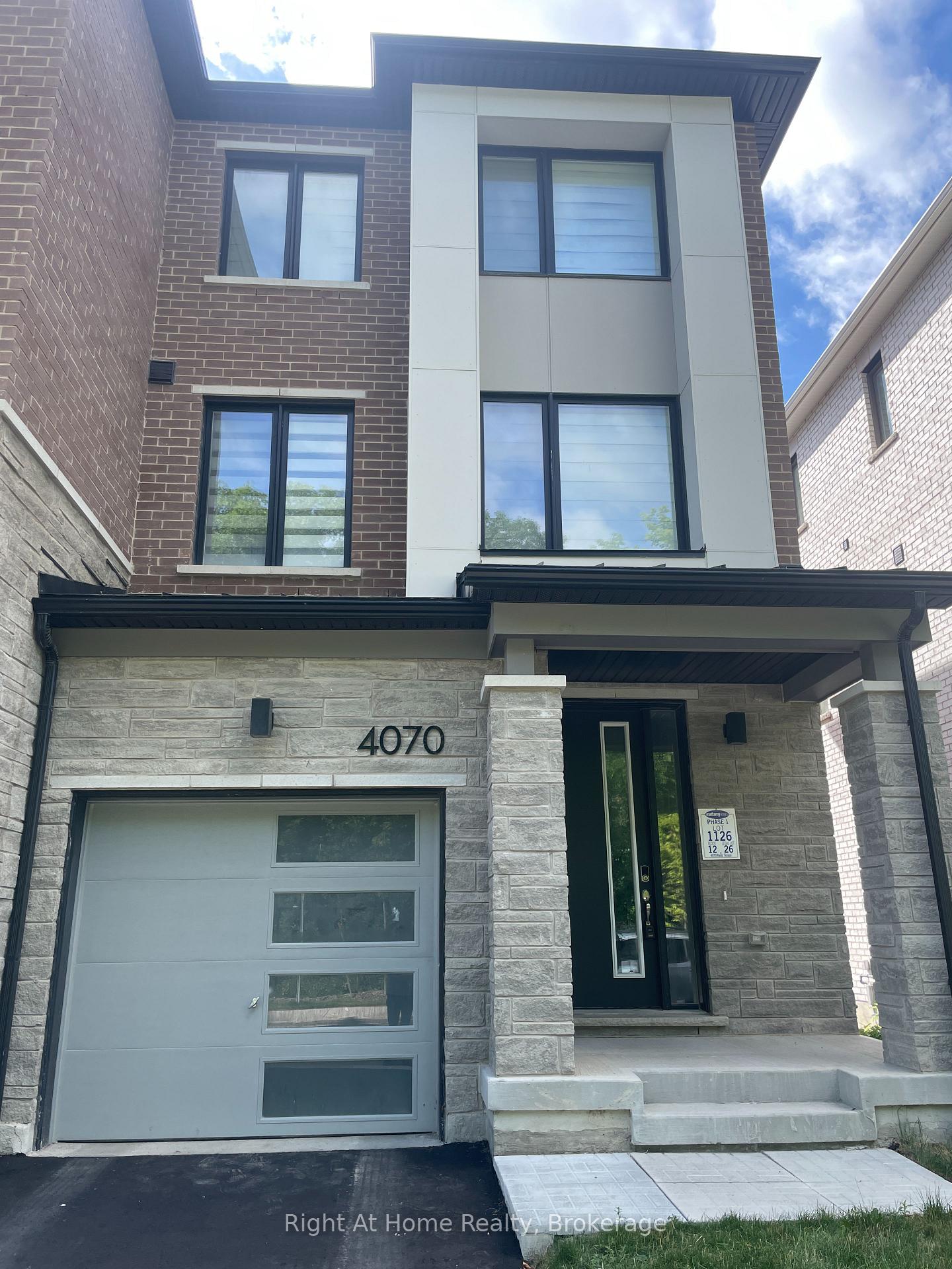 Photo 33 of 4070 Kadic Terrace, Mississauga, Churchill Meadows — HOMEH