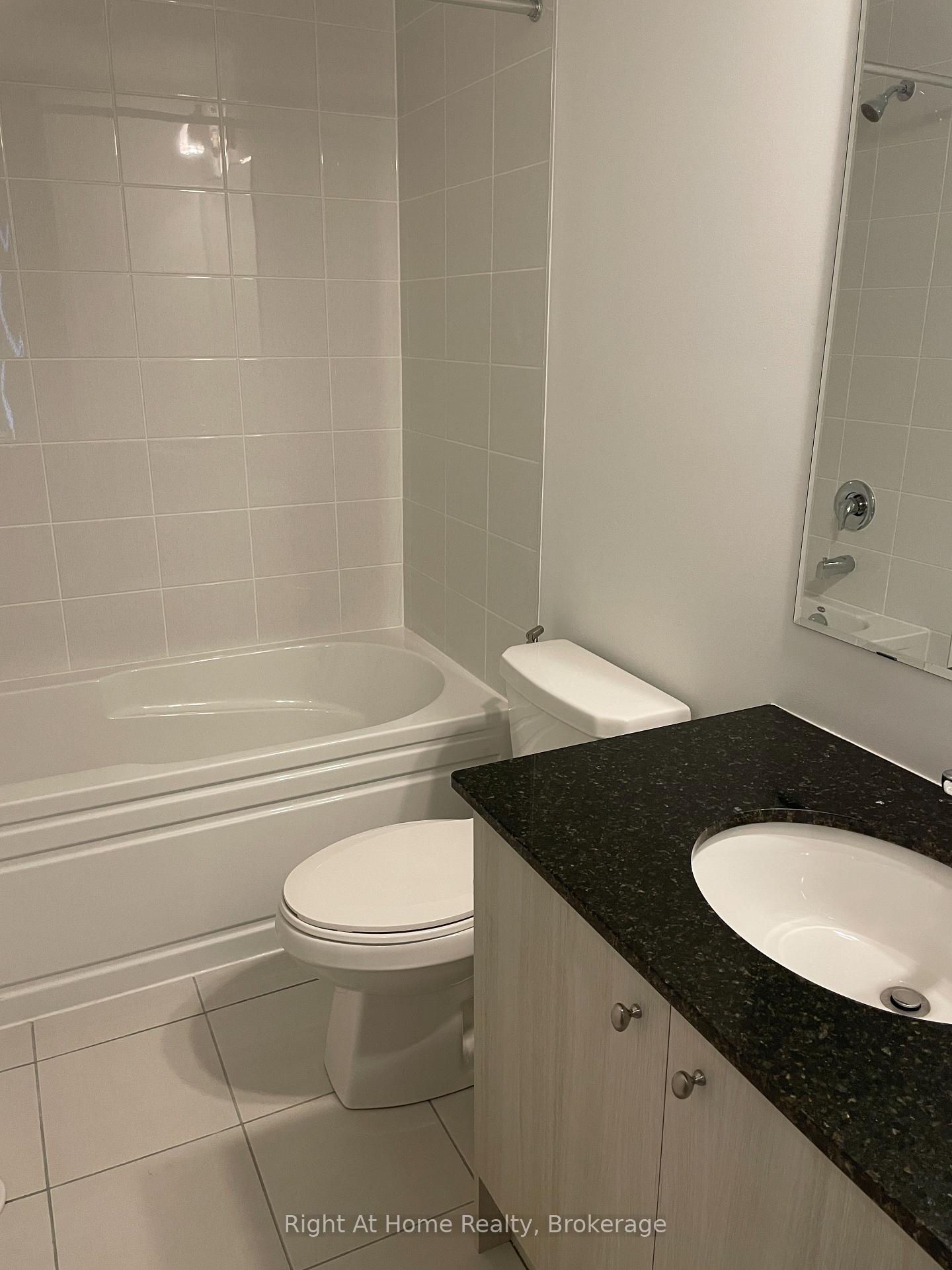 Photo 9 of 4070 Kadic Terrace, Mississauga, Churchill Meadows — HOMEH