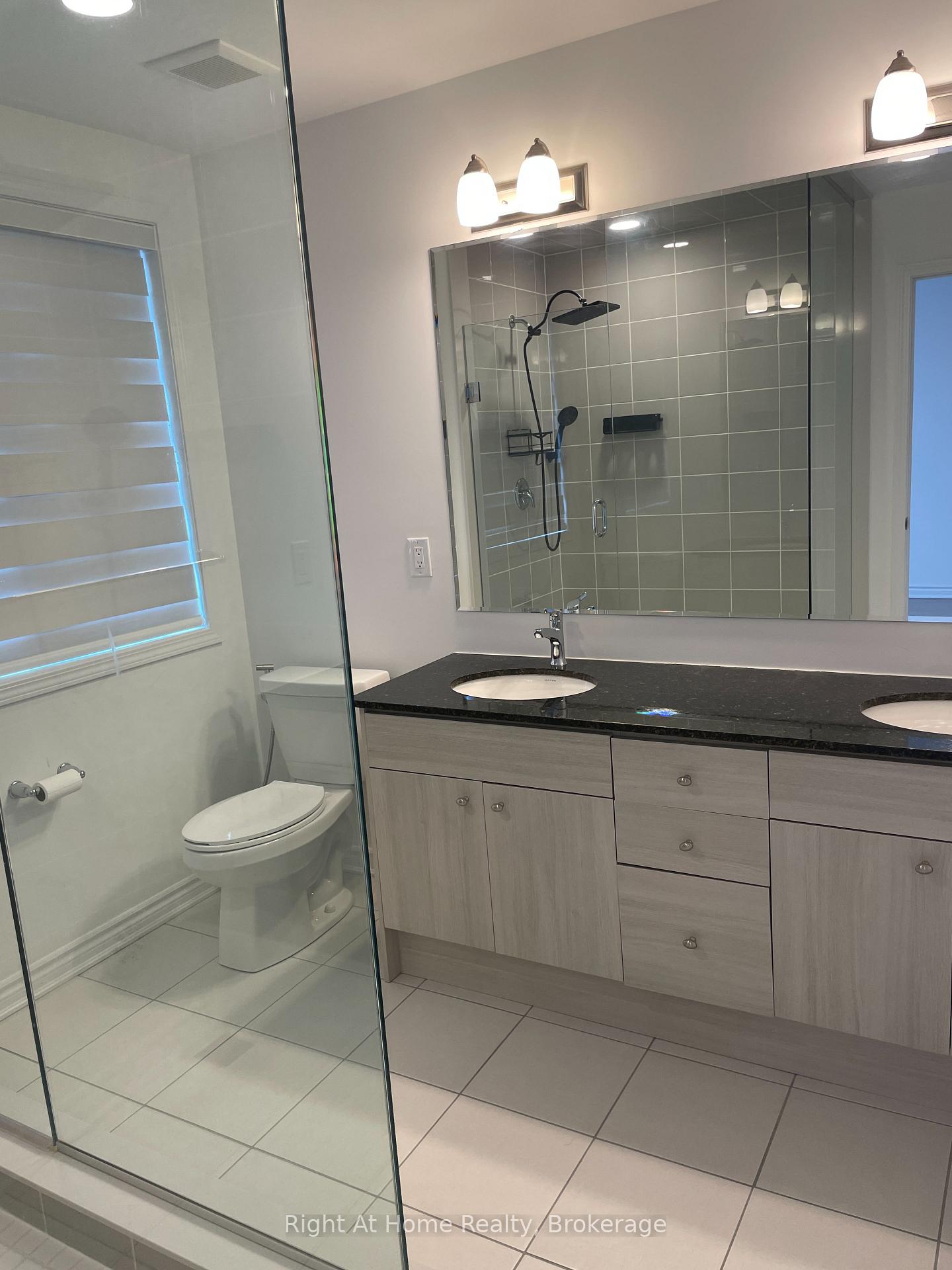 Photo 35 of 4070 Kadic Terrace, Mississauga, Churchill Meadows — HOMEH