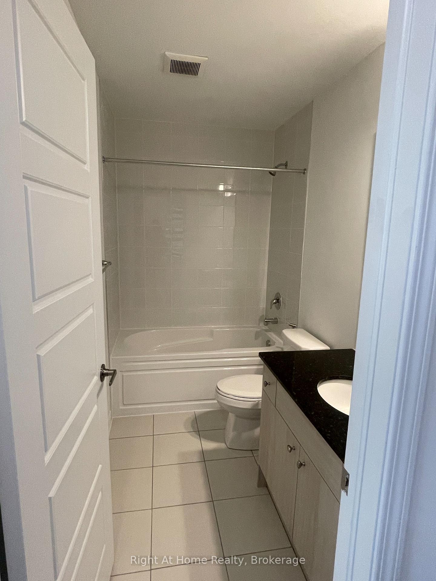 Photo 16 of 4070 Kadic Terrace, Mississauga, Churchill Meadows — HOMEH