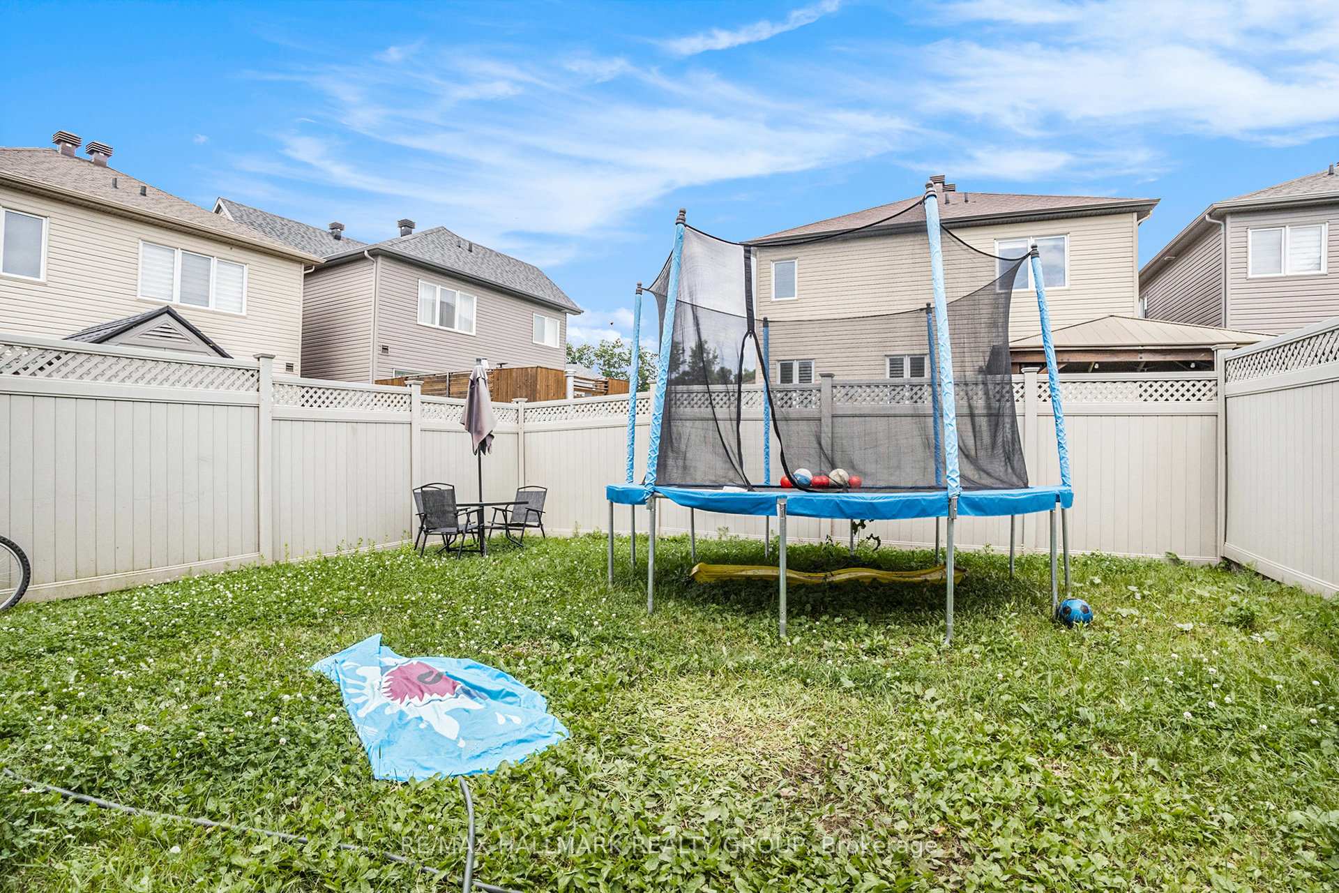 Photo 12 of 6349 Renaud Road, Ottawa, Mer Bleue/Bradley Estates/Anderson Park — HOMEH