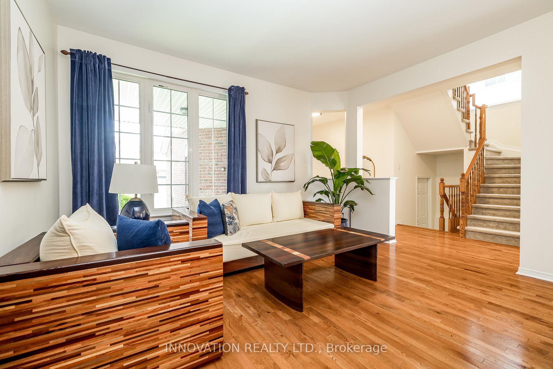 Photo 6 of 324 Rustic Hills Crescent, Ottawa, Springridge/East Village — HOMEH