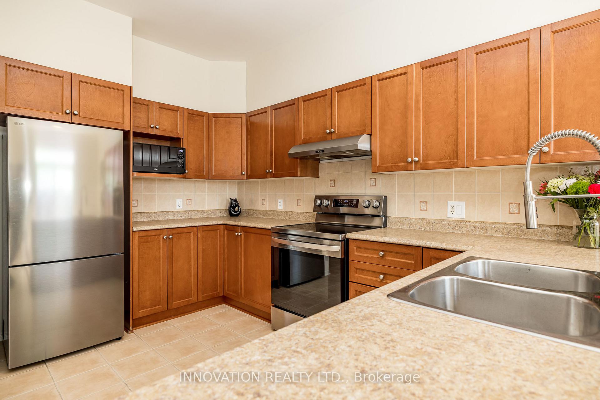 Photo 13 of 324 Rustic Hills Crescent, Ottawa, Springridge/East Village — HOMEH