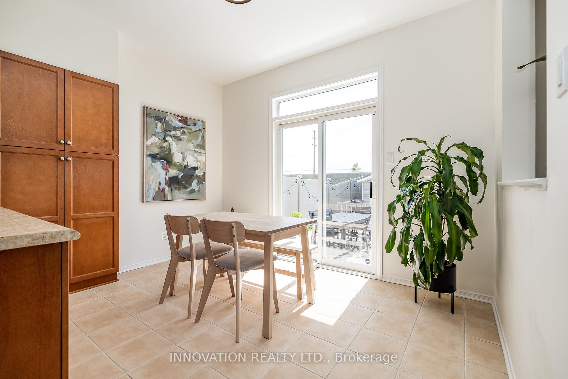 Photo 14 of 324 Rustic Hills Crescent, Ottawa, Springridge/East Village — HOMEH