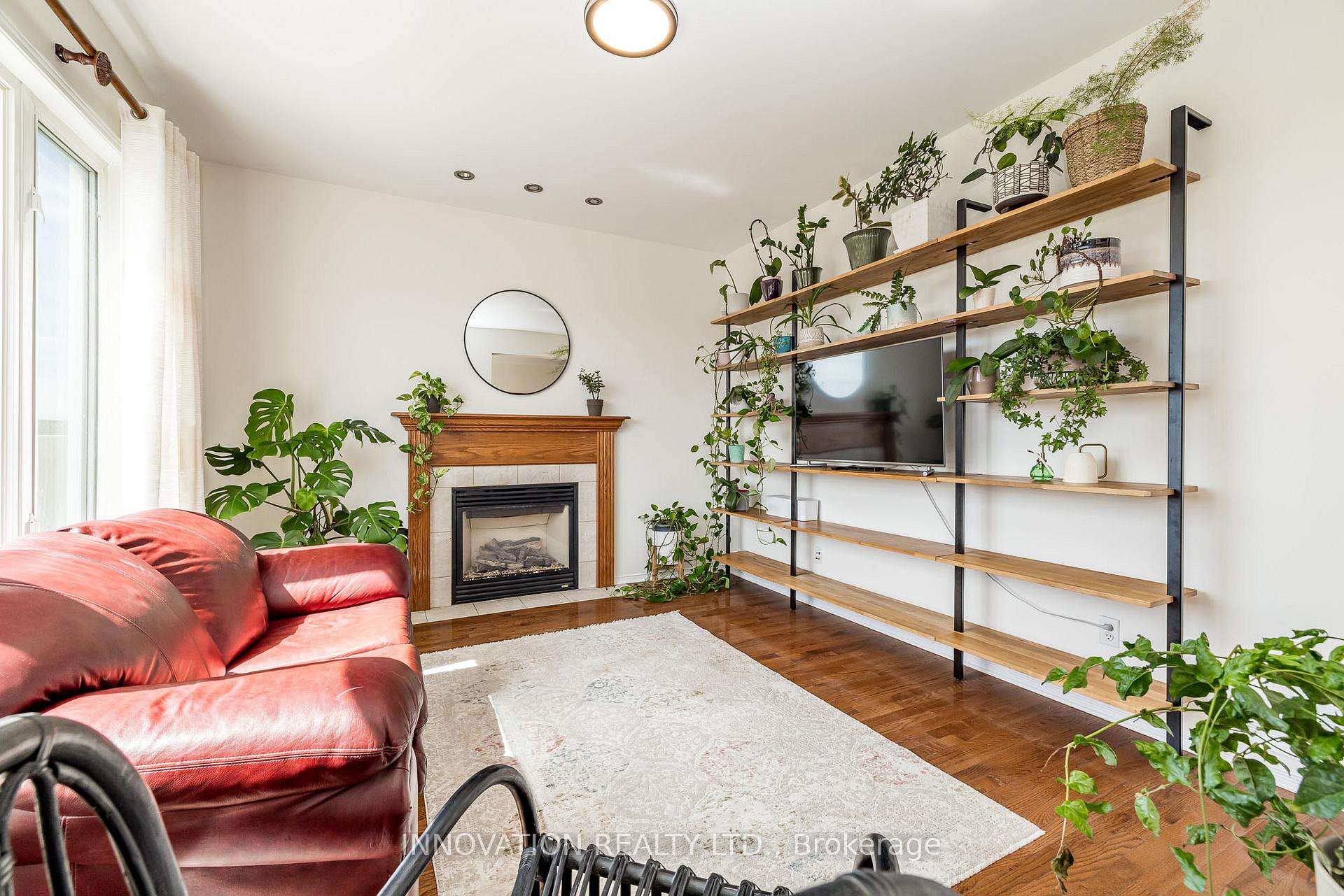 Photo 18 of 324 Rustic Hills Crescent, Ottawa, Springridge/East Village — HOMEH