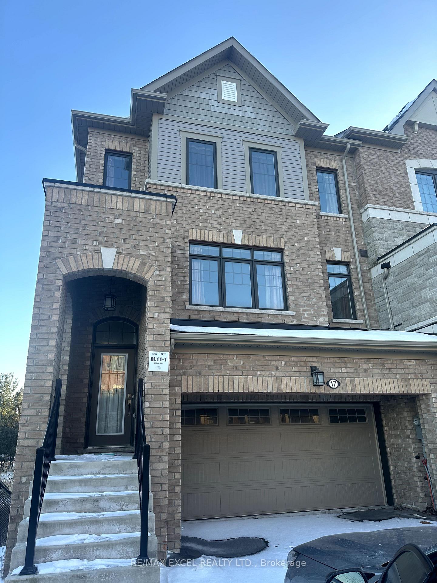Photo 1 of 17 Delft Drive, Markham, Victoria Square — HOMEH