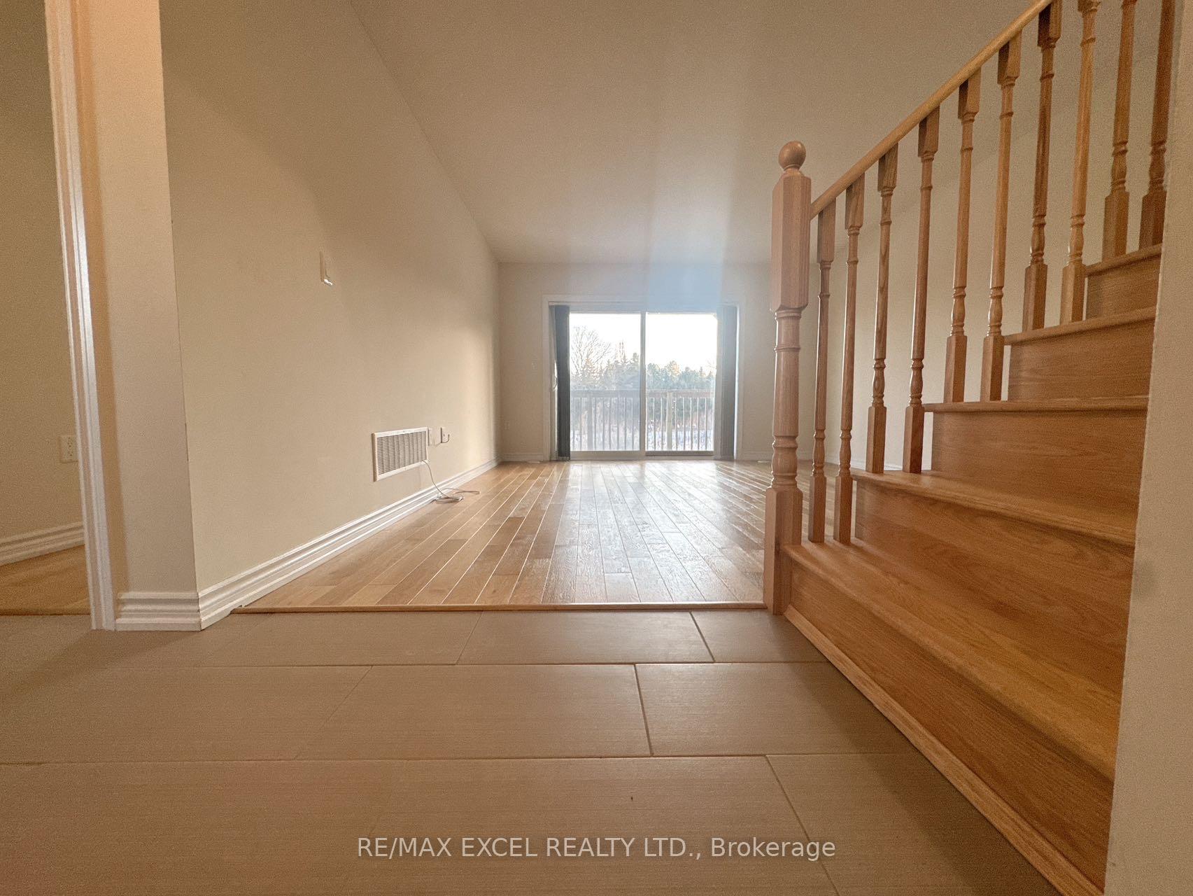 Photo 6 of 17 Delft Drive, Markham, Victoria Square — HOMEH