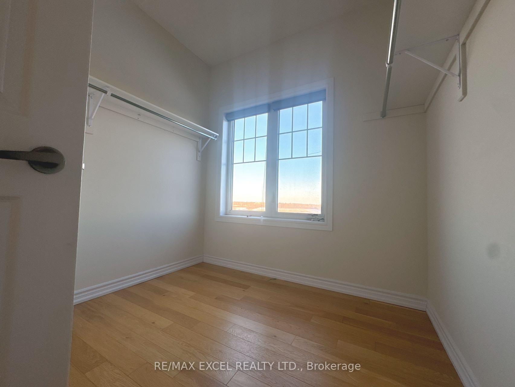 Photo 7 of 17 Delft Drive, Markham, Victoria Square — HOMEH