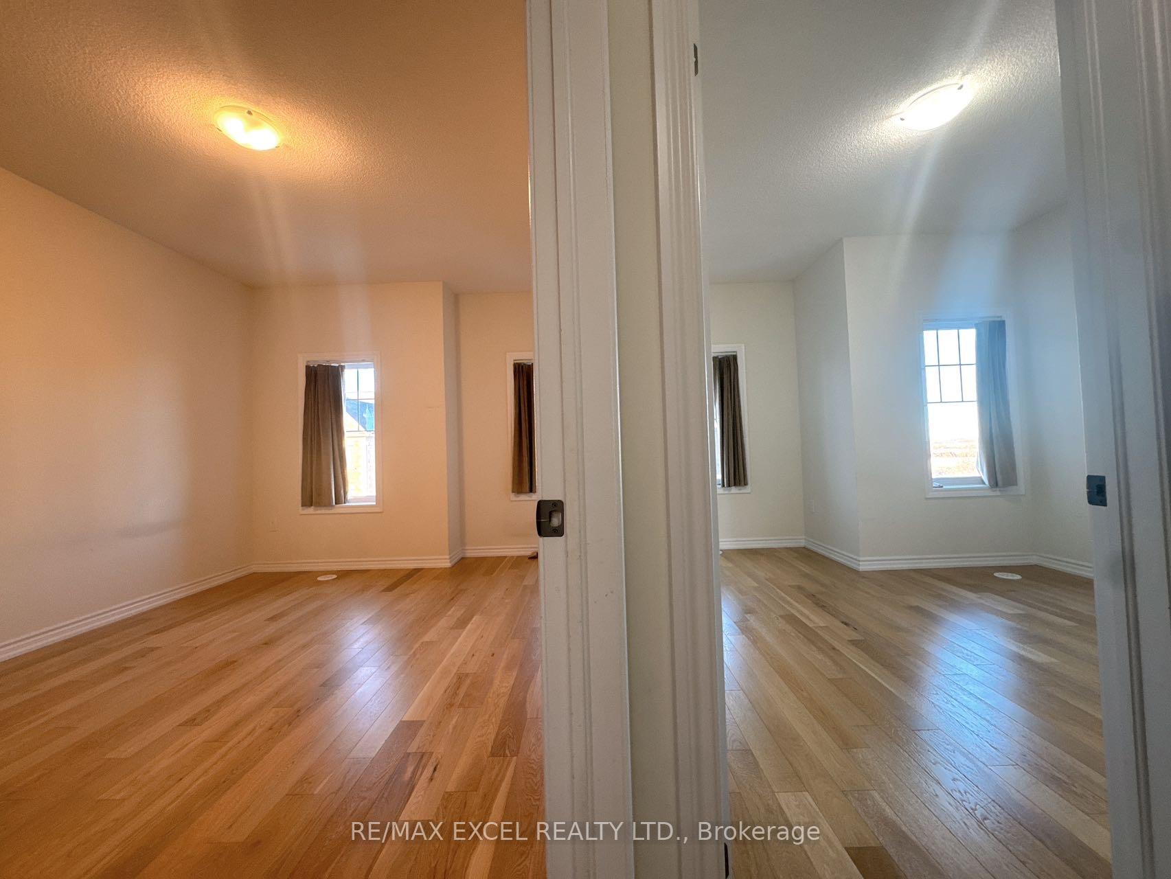 Photo 11 of 17 Delft Drive, Markham, Victoria Square — HOMEH