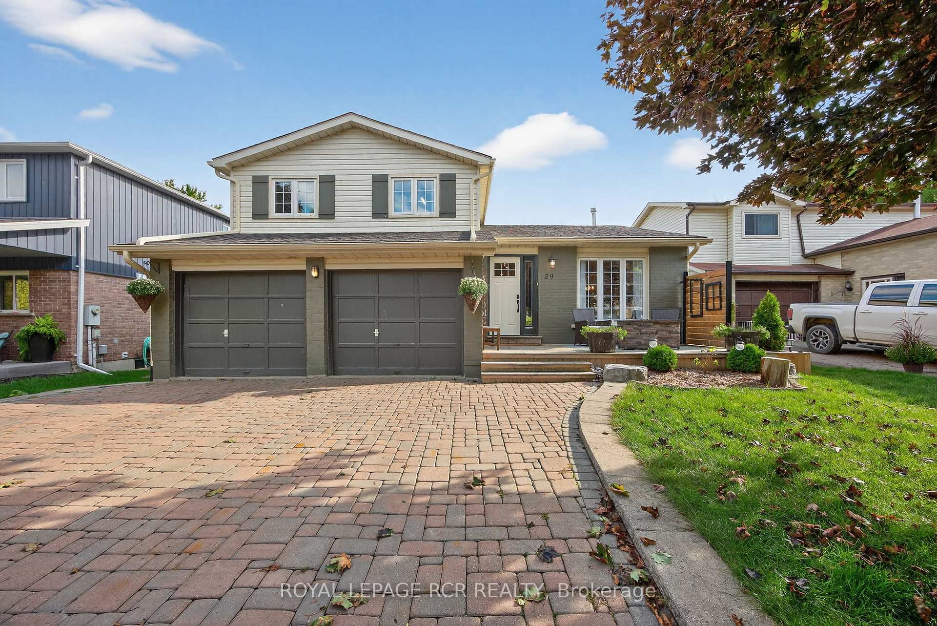Photo 3 of 29 Fraser Avenue, New Tecumseth, Tottenham — HOMEH