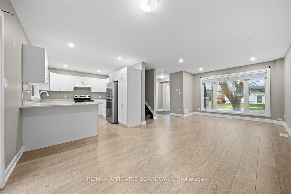 Photo 2 of 49 Halton Street, Perth — HOMEH
