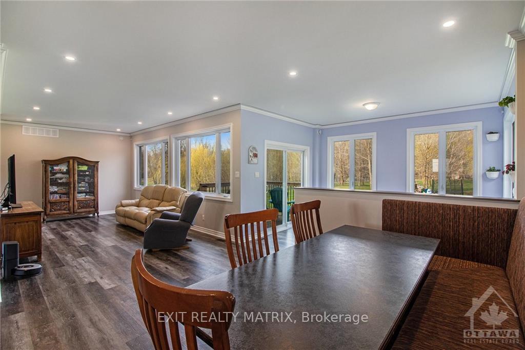 Photo 5 of 1351 County Rd 7, North Dundas, North Dundas (Winchester) Twp — HOMEH