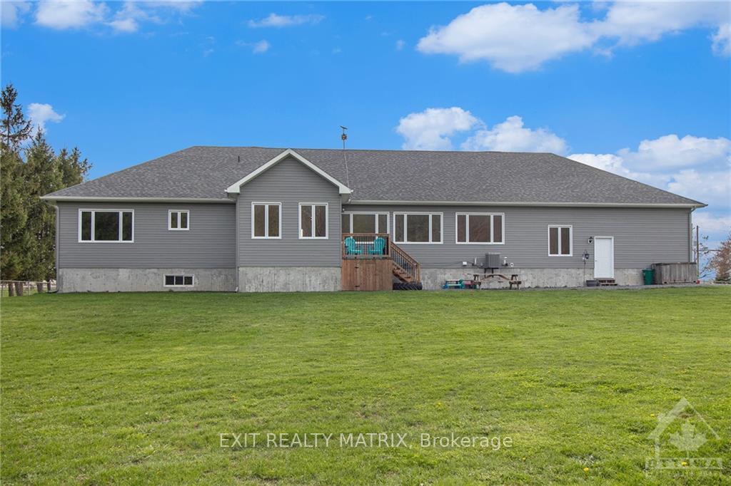 Photo 16 of 1351 County Rd 7, North Dundas, North Dundas (Winchester) Twp — HOMEH