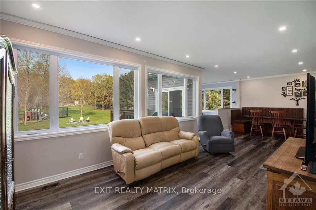 Photo 25 of 1351 County Rd 7, North Dundas, North Dundas (Winchester) Twp — HOMEH