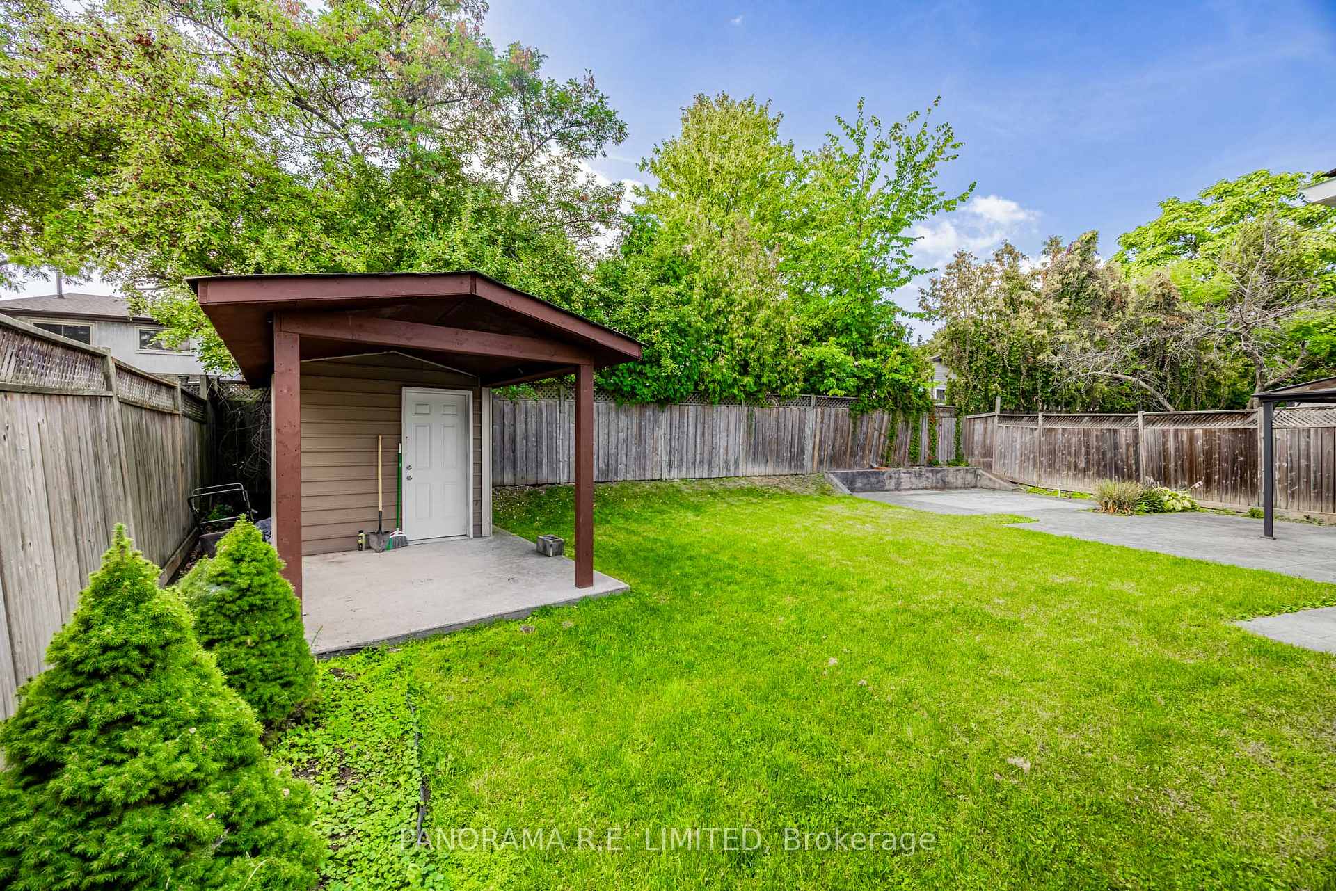 Photo 24 of 2915 Bramshaw Gardens, Mississauga, Meadowvale — HOMEH