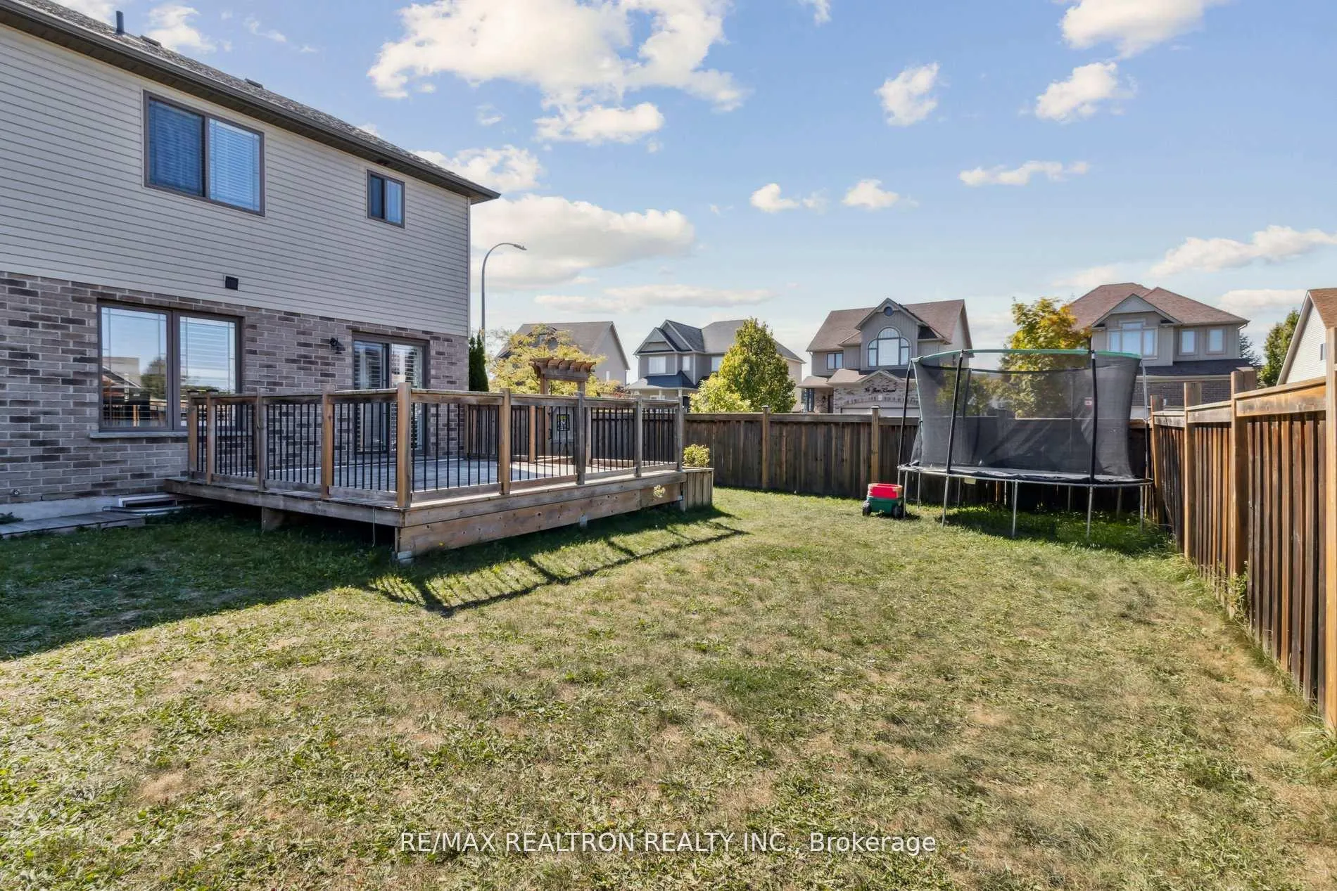 Photo 39 of 45 Irwin Crescent, New Tecumseth, Alliston — HOMEH