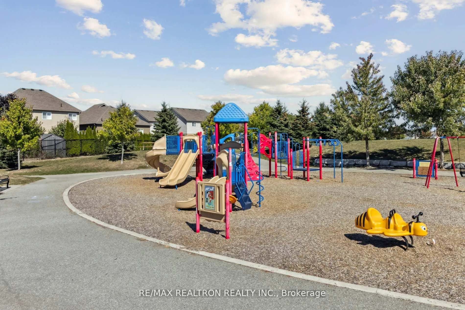 Photo 50 of 45 Irwin Crescent, New Tecumseth, Alliston — HOMEH