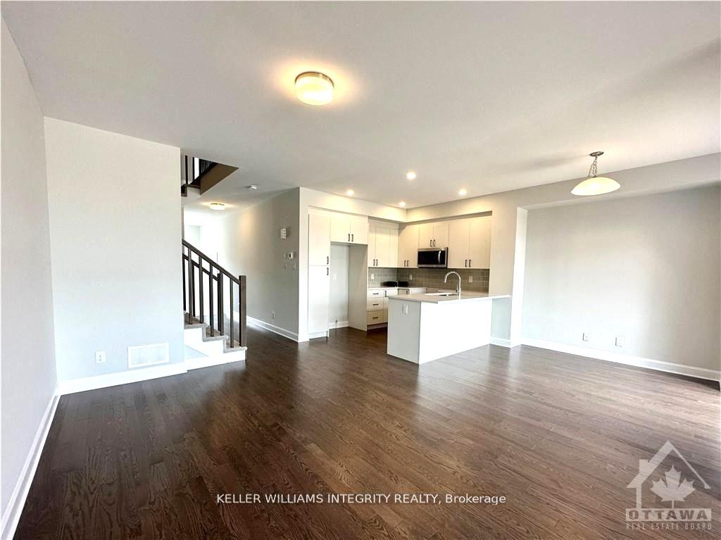 Photo 10 of 52 Chemin De Jargeau Road, Ottawa, Chapel Hill South - Orleans Village — HOMEH