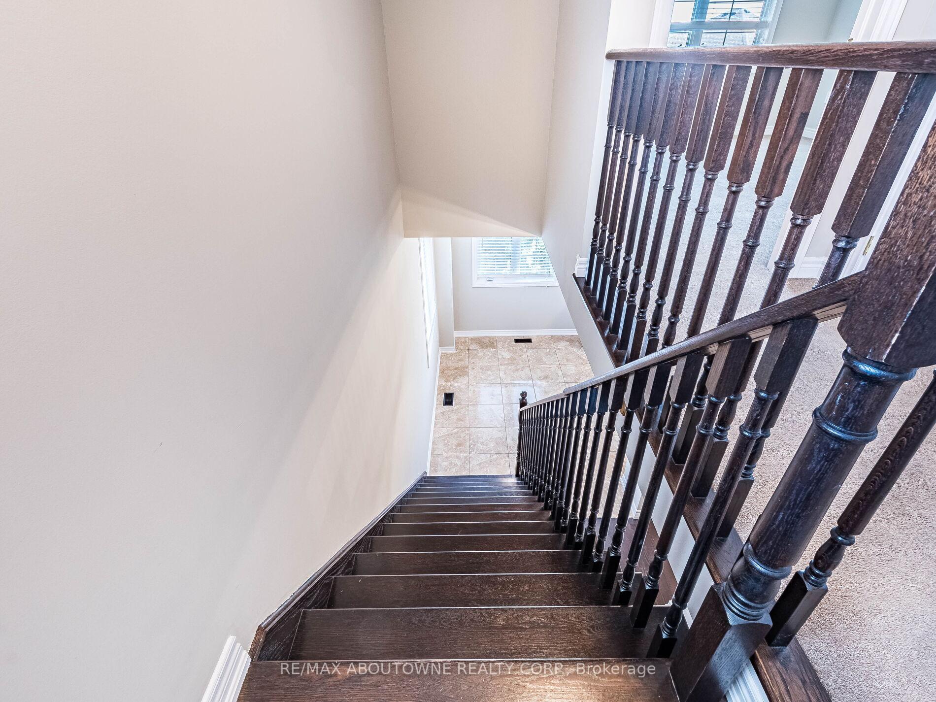 Photo 21 of 1382 Granrock Crescent, Mississauga, East Credit — HOMEH