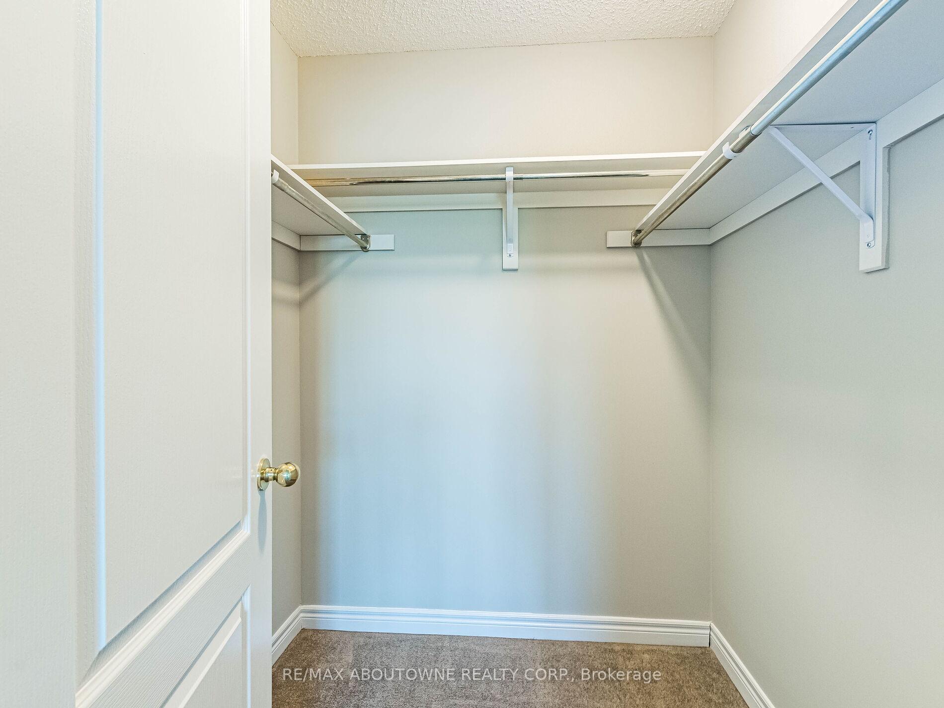 Photo 30 of 1382 Granrock Crescent, Mississauga, East Credit — HOMEH