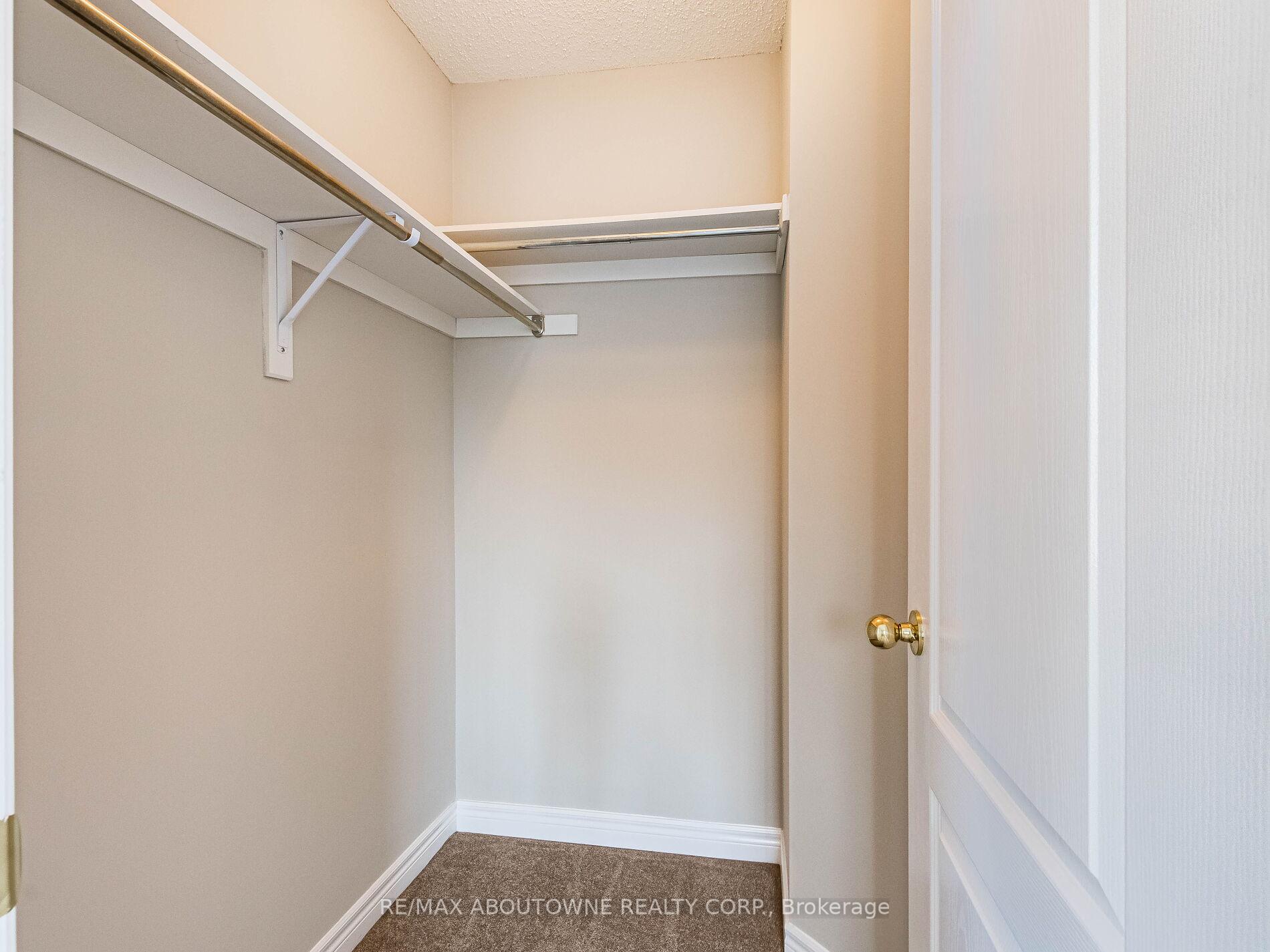 Photo 35 of 1382 Granrock Crescent, Mississauga, East Credit — HOMEH