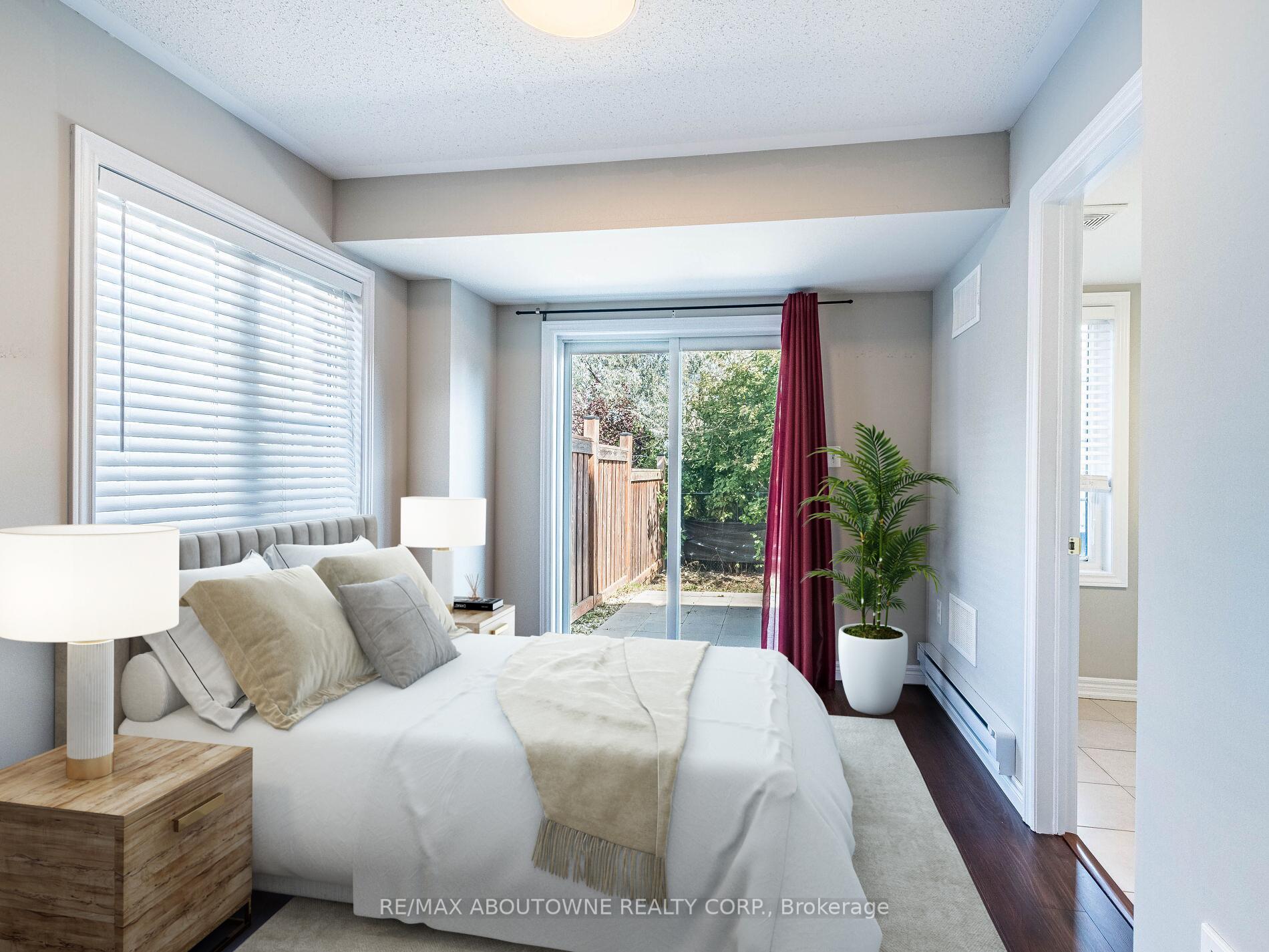 Photo 39 of 1382 Granrock Crescent, Mississauga, East Credit — HOMEH