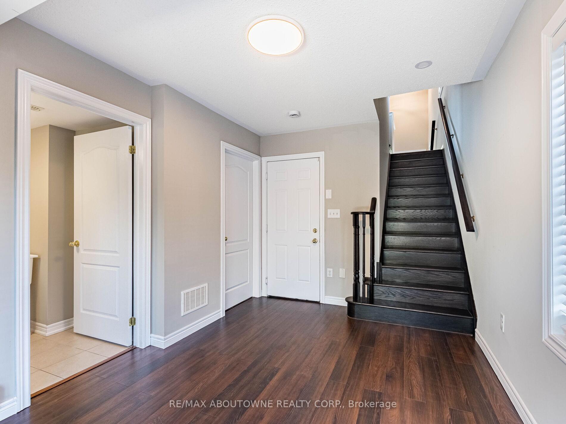 Photo 40 of 1382 Granrock Crescent, Mississauga, East Credit — HOMEH